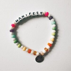 LITTLE WORDS PROJECT > Manifest Bracelet